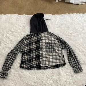 American Eagle Small Sweatshirt Flannel in Size Small